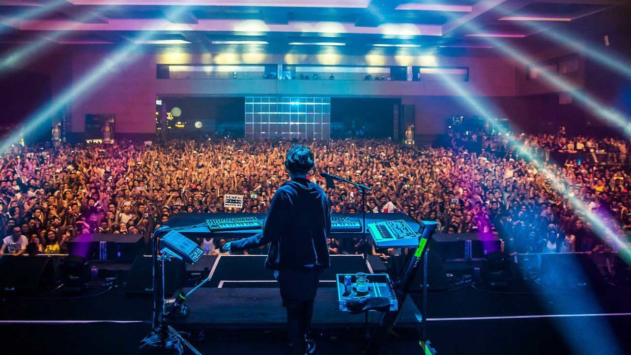 Alesso dan Major Lazer Bakal Tampil di Hari Pertama DWP Bali 2018 Alesso dan Major Lazer Bakal Tampil di Hari Pertama DWP Bali 2018