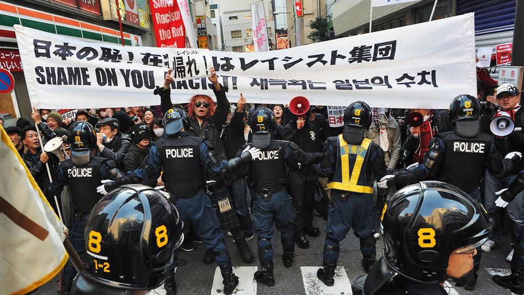 Diskriminasi dan Rasisme di Asia Timur Diskriminasi dan Rasisme di Asia Timur