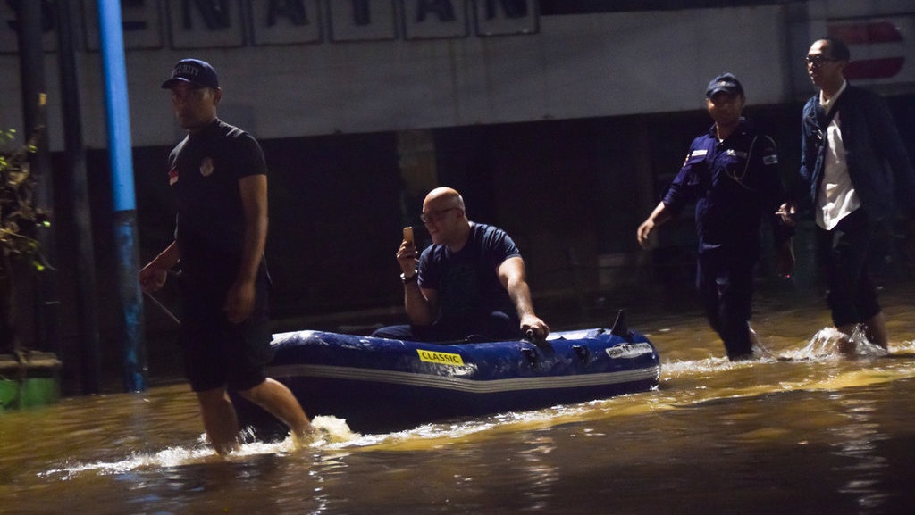Kemang Raya Tergenang Kemang Raya Tergenang