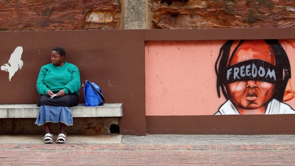 Contoh Pelanggaran HAM Berat: Politik Apartheid di Afrika Selatan