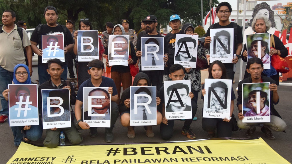 Kesaksian Para Penyintas Mei 1998 di Jakarta