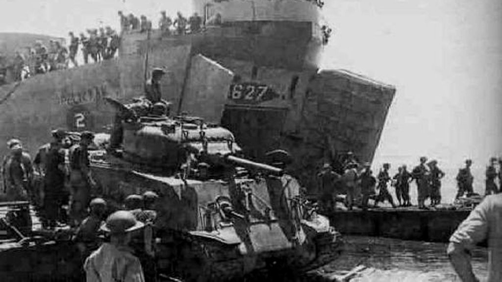 Ancaman Militer Terhadap Kedaulatan NKRI: Sejarah & Contoh Kasusnya Ancaman Militer Terhadap Kedaulatan NKRI: Sejarah & Contoh Kasusnya