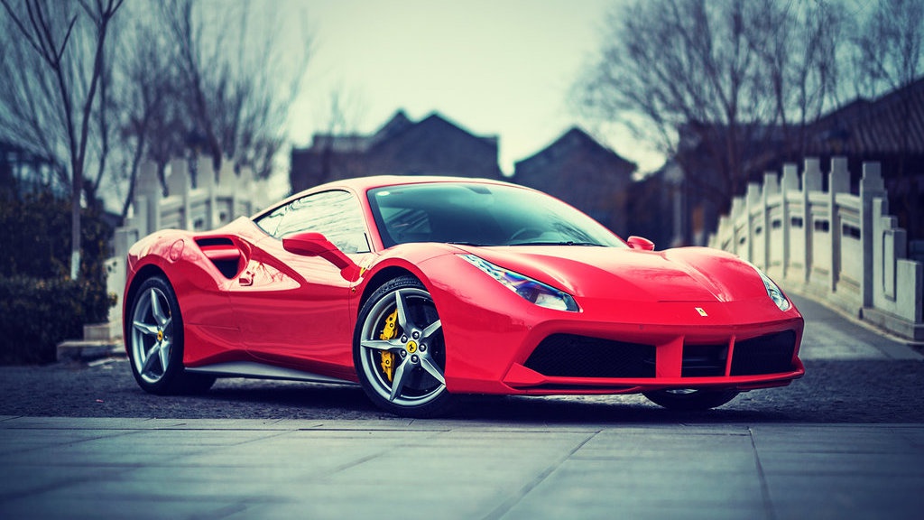 Eksklusivitas Jenama di Balik Rewelnya Ferrari Soal Modifikasi Eksklusivitas Jenama di Balik Rewelnya Ferrari Soal Modifikasi