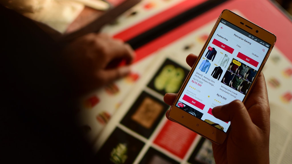 Fesyen Gen Z: Minggir Seleb Teve, Selebgram Panutan Kami