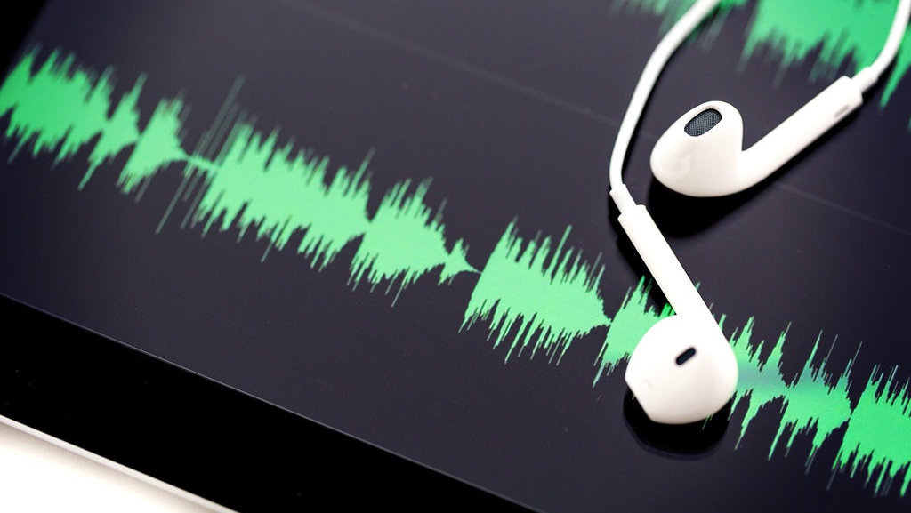 4 Rekomendasi Podcast yang Bisa Didengarkan Saat Ngabuburit Ramadan