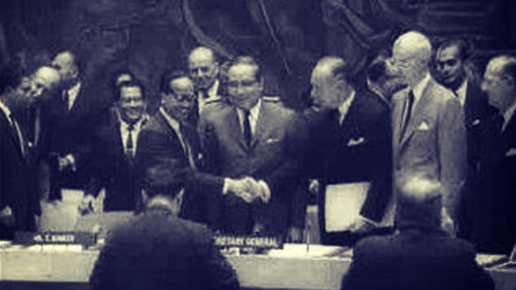 Sejarah Hari Peringatan Pembebasan Irian Barat & Latar Belakangnya Sejarah Hari Peringatan Pembebasan Irian Barat & Latar Belakangnya