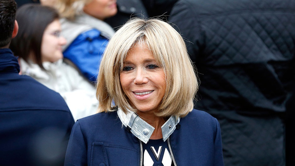 Ramai-Ramai Menolak First Lady