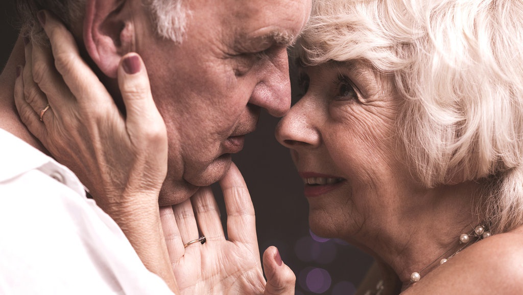Seks yang Tetap Membara Saat Usia Bertambah