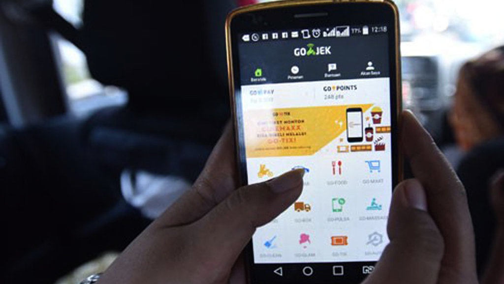 Cara Menggunakan Aplikasi Ojek Online, Go-Jek dan Grab