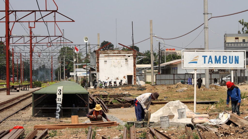 Polemik Rute Kereta Jakarta-Cikarang