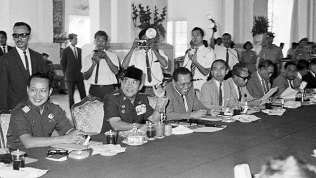 Saat Bung Sultan Berpolitik Saat Bung Sultan Berpolitik