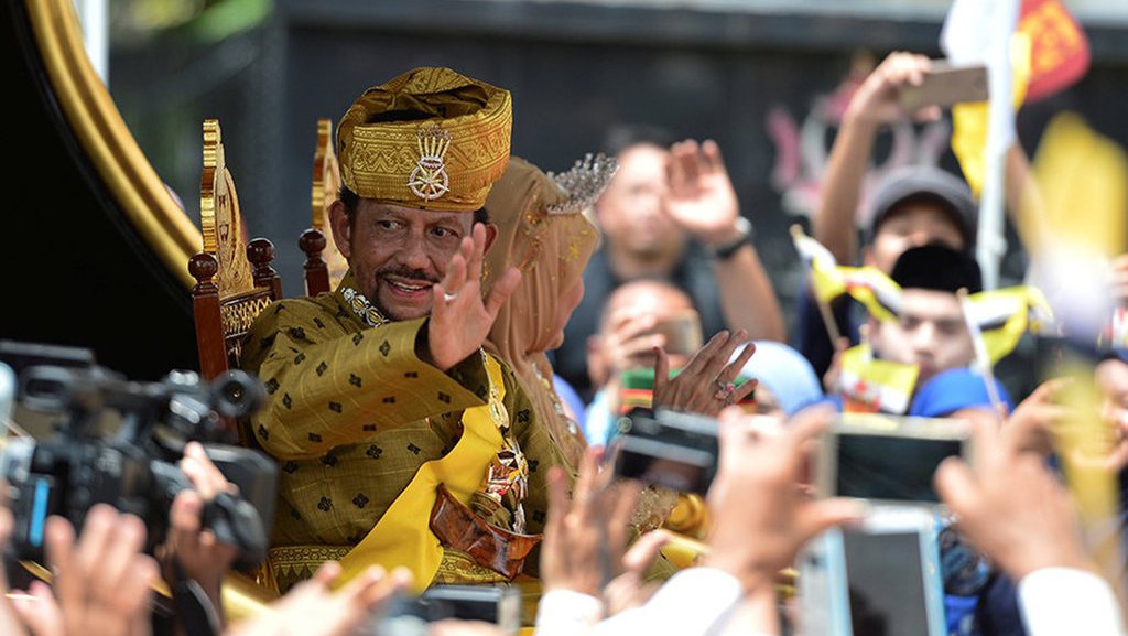 Setengah Abad Singgasana Sultan Bolkiah Setengah Abad Singgasana Sultan Bolkiah