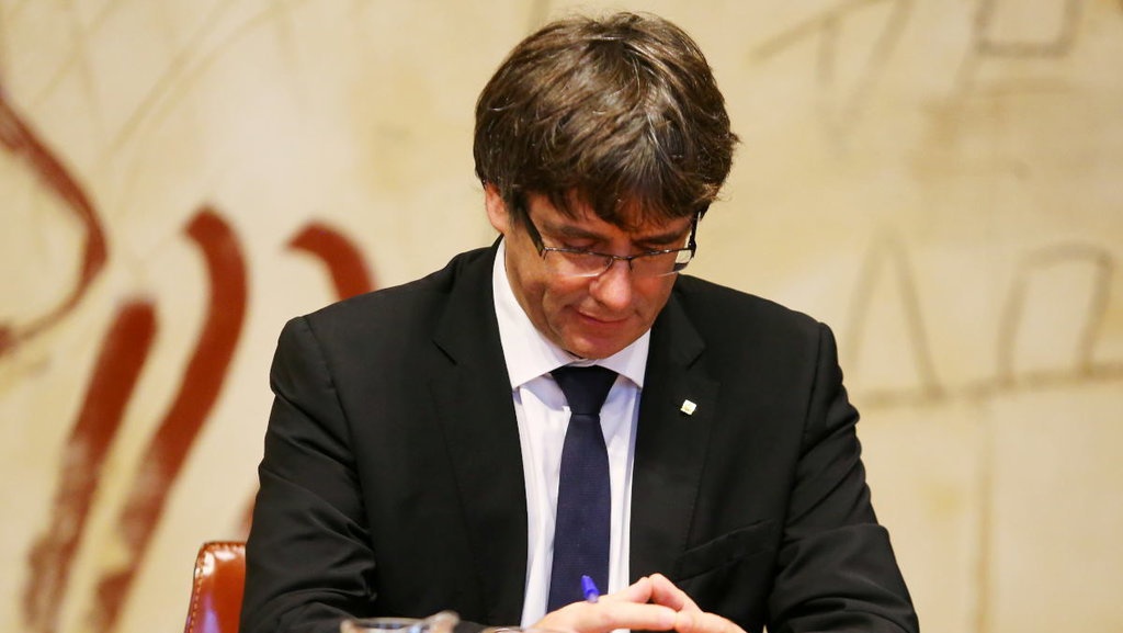 Presiden Catalunya Menunda Deklarasi Kemerdekaan
