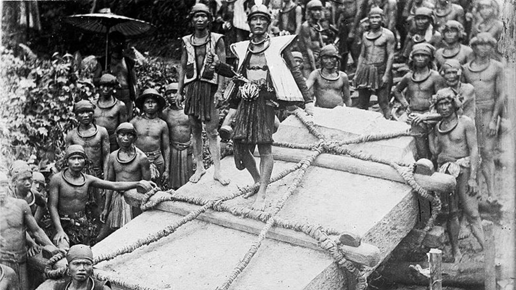 Cerita Memburu Kepala di Nias Cerita Memburu Kepala di Nias