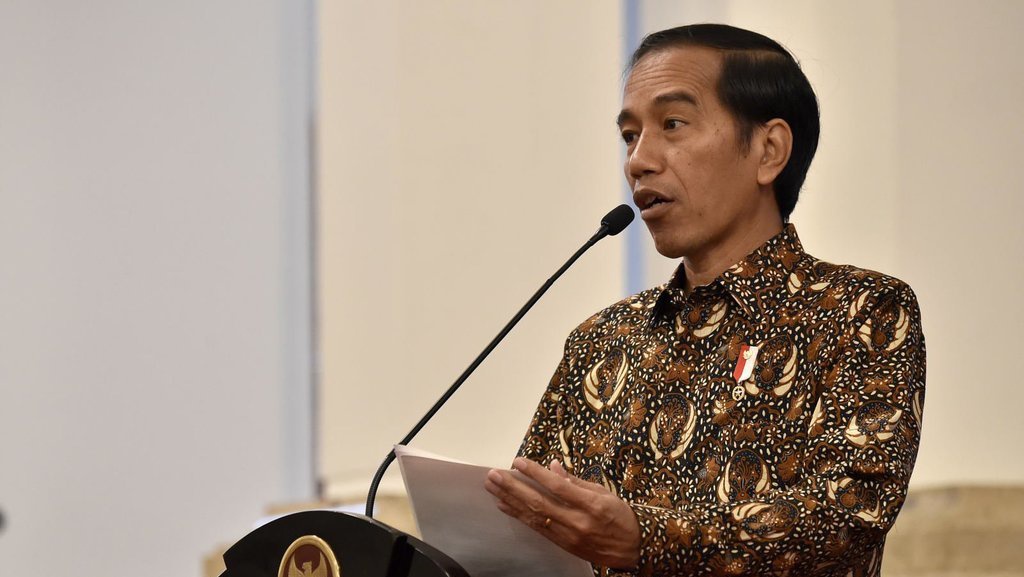 Jokowi 'Shock' Saat Martabak Gibran Kalahkan Pabrik Kayu Miliknya Jokowi 'Shock' Saat Martabak Gibran Kalahkan Pabrik Kayu Miliknya