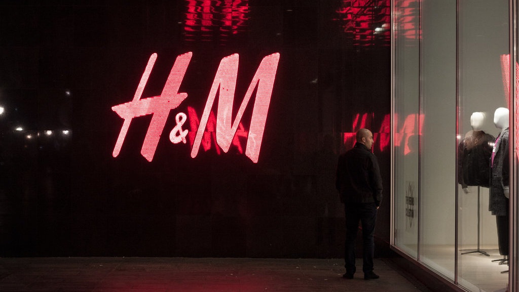 Kritikan di Balik Harga Murah Fast Fashion Kritikan di Balik Harga Murah Fast Fashion