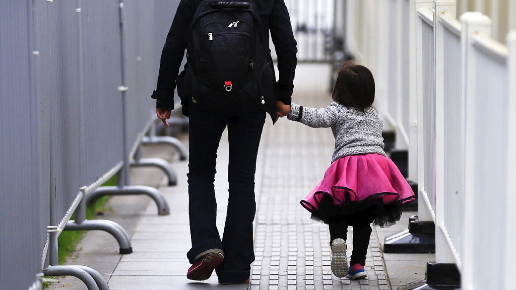 Cara Mengatasi Kekecewaan Anak: Segera Minta Maaf & Tak Menyalahkan