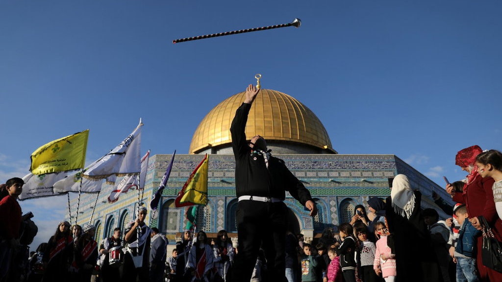 Sejarah Maulid Nabi Muhammad SAW dan Tradisi Perayaan di Dunia