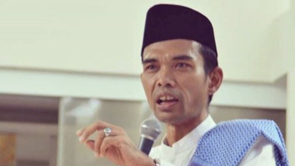 Abdul Somad Dilaporkan ke Polda Metro Atas Dugaan Penistaan Agama Abdul Somad Dilaporkan ke Polda Metro Atas Dugaan Penistaan Agama