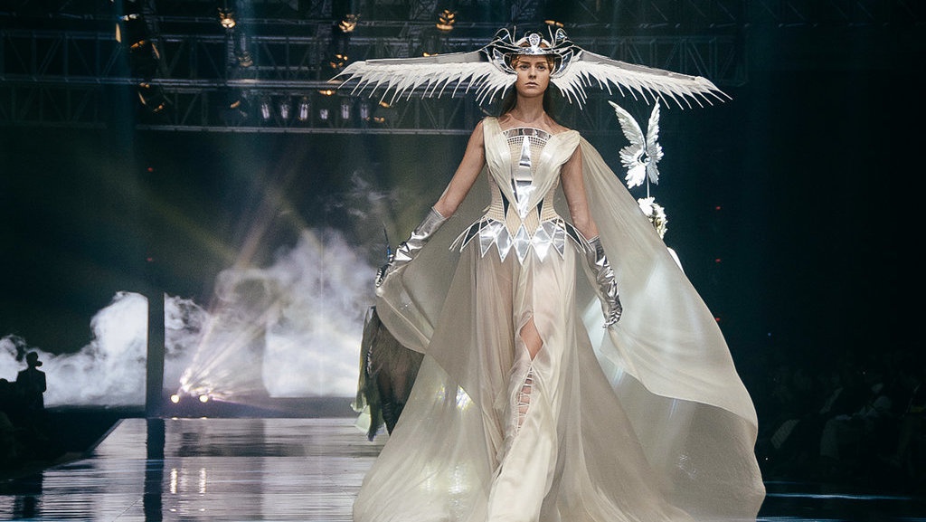 Peragaan Busana Peragaan Busana