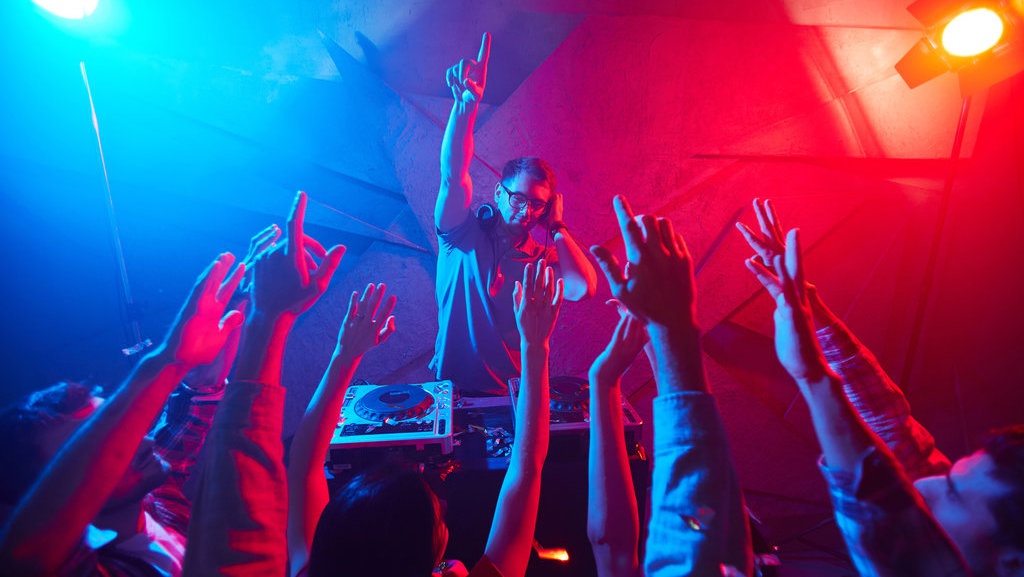 DWP 2017 Didemo Ormas, DWP 2018 Dipindah ke Bali