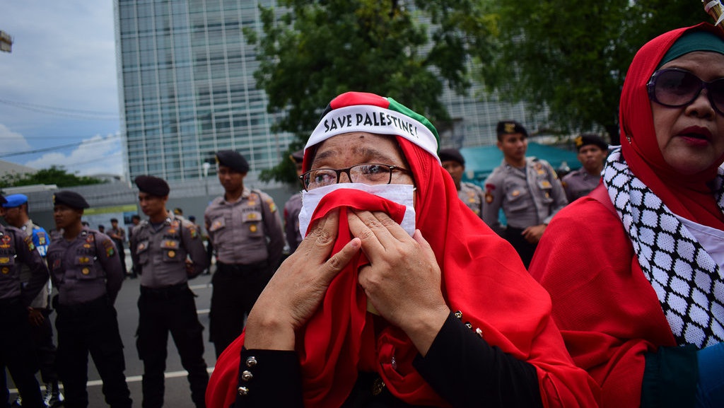 35 Ribu Personel Polri Dikerahkan Kawal Demo Baitul Maqdis 35 Ribu Personel Polri Dikerahkan Kawal Demo Baitul Maqdis