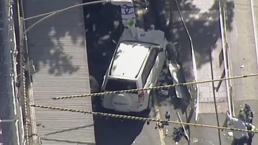 Problem Dalil Damai Polisi dalam Kasus Tabrak Lari di Hayam Wuruk Problem Dalil Damai Polisi dalam Kasus Tabrak Lari di Hayam Wuruk