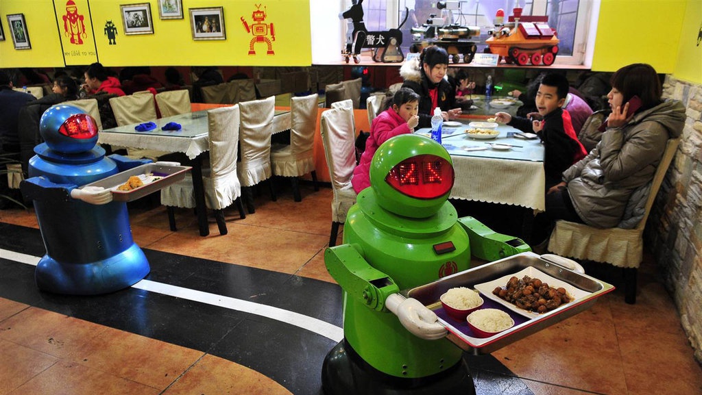 Pekerja Restoran Cepat Saji Terancam Tergusur oleh Robot Pekerja Restoran Cepat Saji Terancam Tergusur oleh Robot