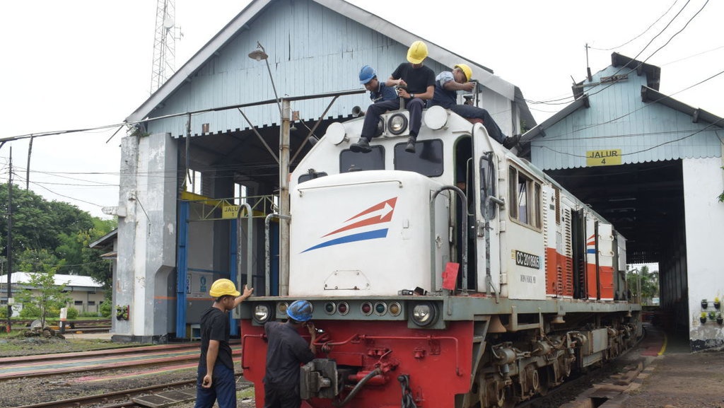 KAI Siapkan Kereta Priority untuk Libur Panjang Natal & Tahun Baru KAI Siapkan Kereta Priority untuk Libur Panjang Natal & Tahun Baru