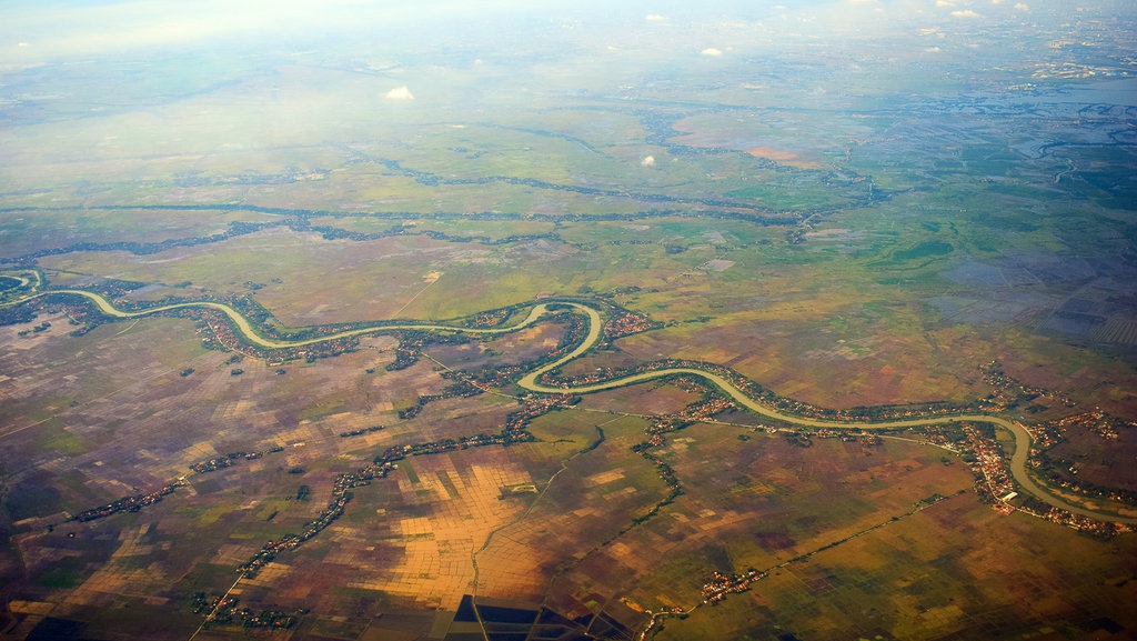 Jenis Sungai Berdasarkan Pola Aliran, Arah Aliran, & Kontinuitas