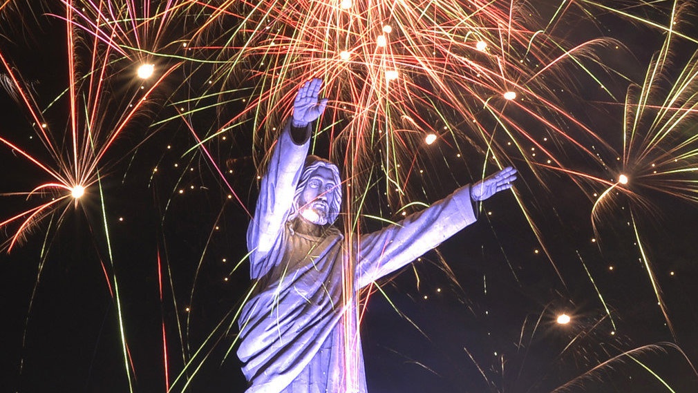 Tradisi Perayaan Tahun Baru Sejumlah Negara, Yunani hingga Jepang Tradisi Perayaan Tahun Baru Sejumlah Negara, Yunani hingga Jepang