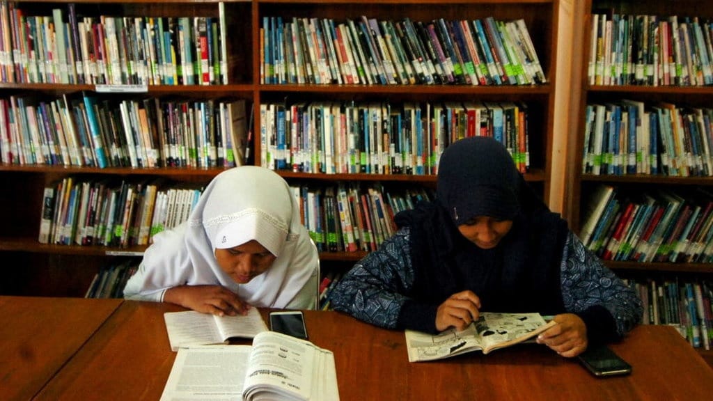 Tips Bagi Orang Tua untuk Meningkatkan Minat Baca Anak Tips Bagi Orang Tua untuk Meningkatkan Minat Baca Anak