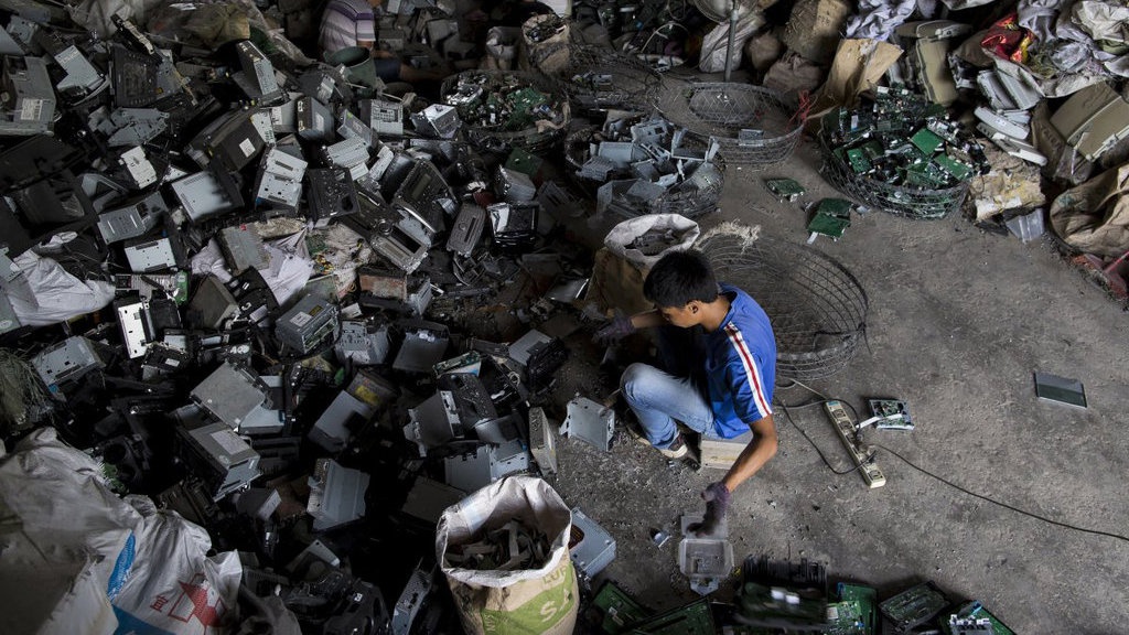 Sampah Elektronik 7,5 Ton/Hari, DLH DKI: E-Waste Dijemput Gratis