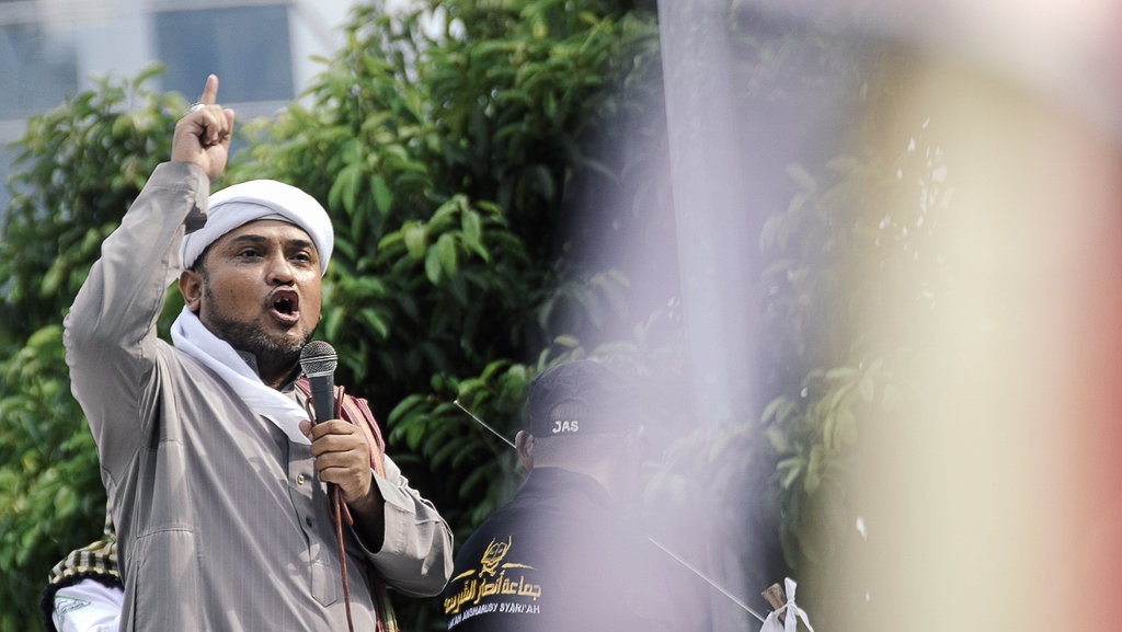 Simbiosis Politik Jenderal-Jenderal Orba dengan Ormas dan Preman Simbiosis Politik Jenderal-Jenderal Orba dengan Ormas dan Preman