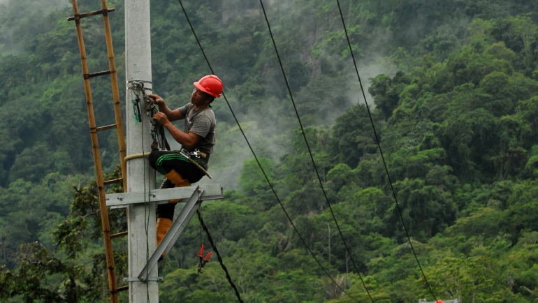 Pemerintah Akan Kaji Formula Baru Soal Tarif Listrik Pemerintah Akan Kaji Formula Baru Soal Tarif Listrik