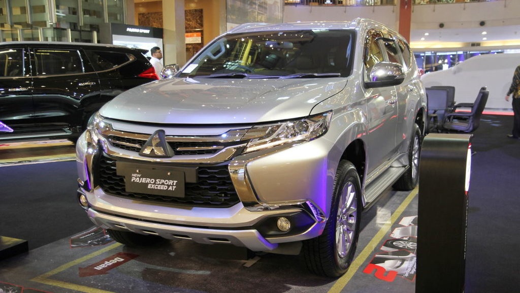 Harga dan Spesifikasi Pajero Sport Terbaru 