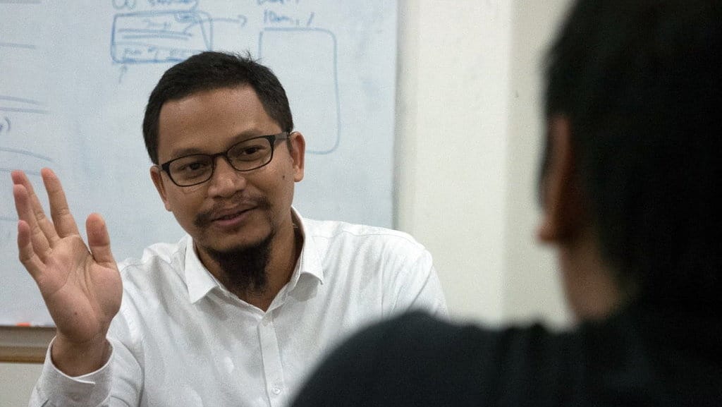 DPR Lantik Anggota Dewan Pengganti Hanafi Rais