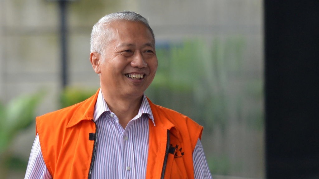 Eks Dirjen Hubla Kemenhub Akui Aliran Dana ke Staf Khusus Jonan Eks Dirjen Hubla Kemenhub Akui Aliran Dana ke Staf Khusus Jonan