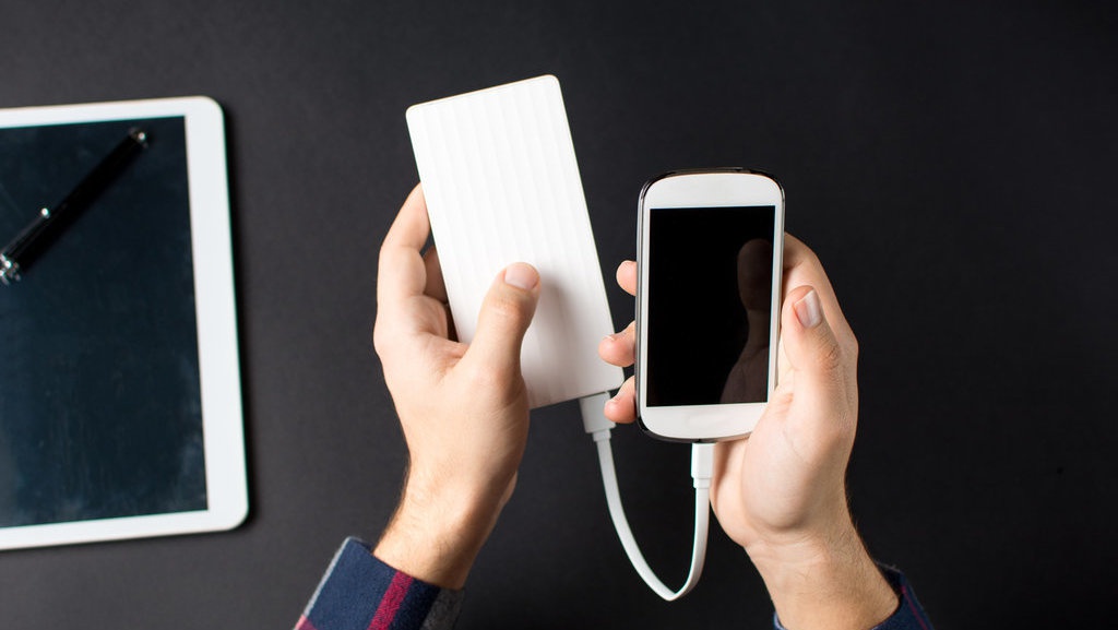 11 Rekomendasi Power Bank Fast Charging Terbaik & Tahan Lama
