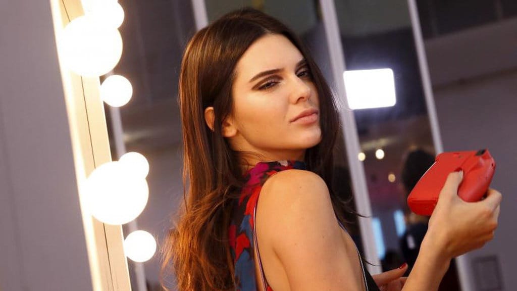 Menjadi Model Itu Berat, Kamu Mungkin Tak Akan Kuat