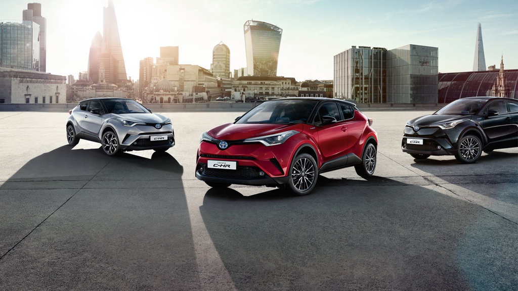 Toyota C-HR Siap Ramaikan Pasar Crossover Indonesia Toyota C-HR Siap Ramaikan Pasar Crossover Indonesia