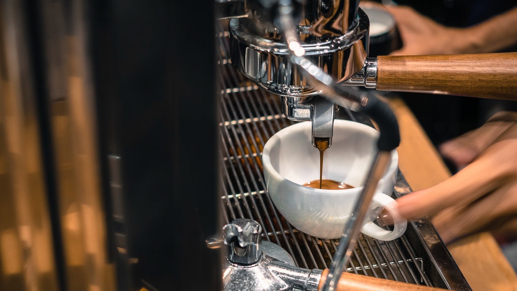 Rekomendasi Mesin Kopi Rumahan Terbaik untuk Ngopi Ala Cafe Rekomendasi Mesin Kopi Rumahan Terbaik untuk Ngopi Ala Cafe