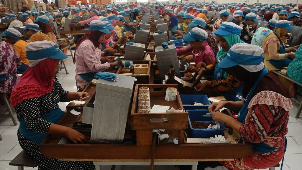 Ledakan PHK Buruh Tak Terhindari jika Tembakau Setara Narkotika Ledakan PHK Buruh Tak Terhindari jika Tembakau Setara Narkotika