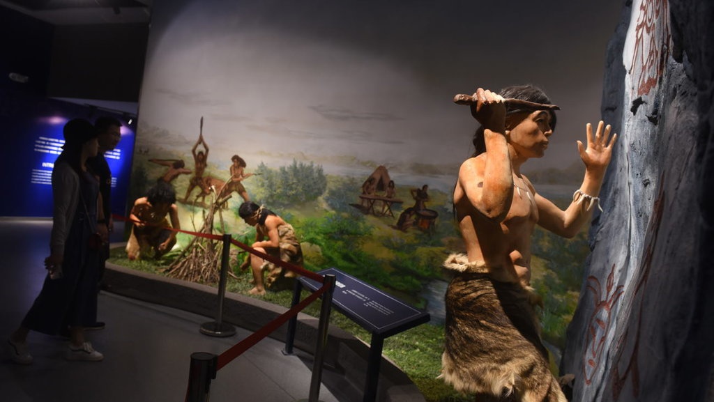 Sejarah Fosil Pithecanthropus Soloensis: Penemu, Lokasi, Ciri-ciri Sejarah Fosil Pithecanthropus Soloensis: Penemu, Lokasi, Ciri-ciri