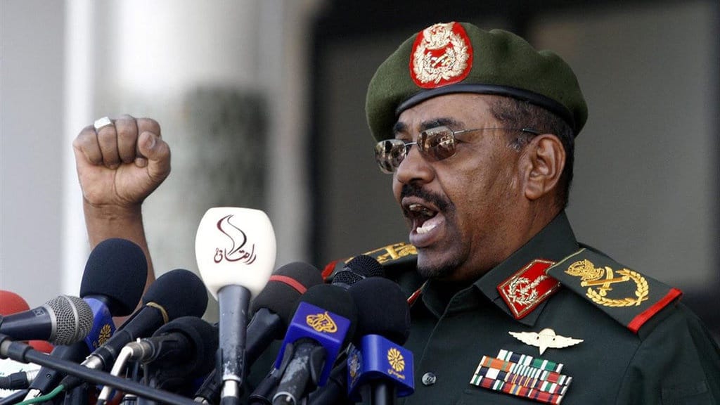 Dijagal atau Mengungsi: 29 Tahun Kediktatoran Al-Bashir di Sudan Dijagal atau Mengungsi: 29 Tahun Kediktatoran Al-Bashir di Sudan