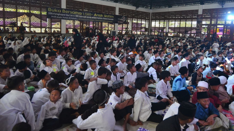 Menu Buka Puasa di Masjid Syuhada Jogja Selama Ramadhan 2025 Menu Buka Puasa di Masjid Syuhada Jogja Selama Ramadhan 2025