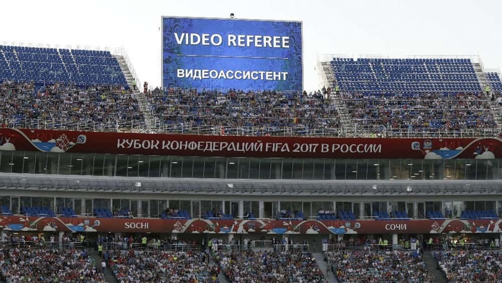 Thoriq Alkatiri Raih Penghargaan Wasit Terbaik Liga 1 2018 Thoriq Alkatiri Raih Penghargaan Wasit Terbaik Liga 1 2018