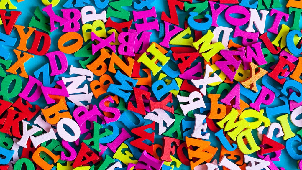 Sejarah, Asal-Usul, dan Perdebatan tentang Kata Anda Sejarah, Asal-Usul, dan Perdebatan tentang Kata Anda