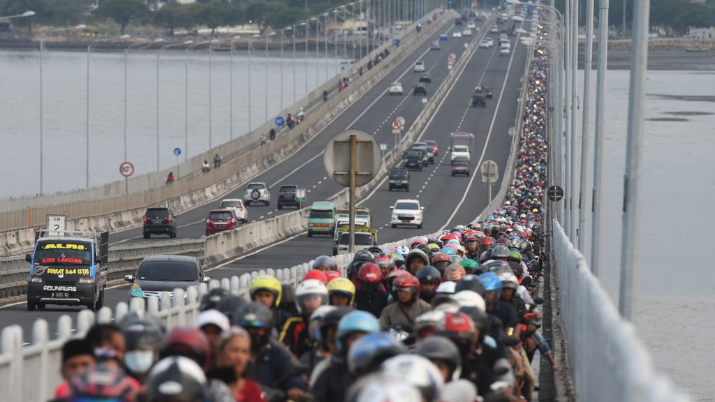 Iduladha Tiba, Orang-Orang Madura yang Merantau saatnya Toron Iduladha Tiba, Orang-Orang Madura yang Merantau saatnya Toron