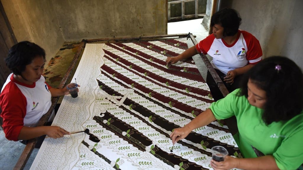 Apa Itu Unsur Estetika di Kerajinan & Apa Saja Prinsip-prinsipnya? Apa Itu Unsur Estetika di Kerajinan & Apa Saja Prinsip-prinsipnya?